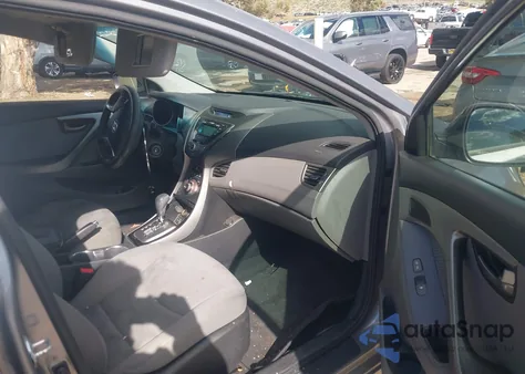 2013 Hyundai Elantra Gls z USA, uszkodzony, nr VIN KMHDH4AE8DU528486